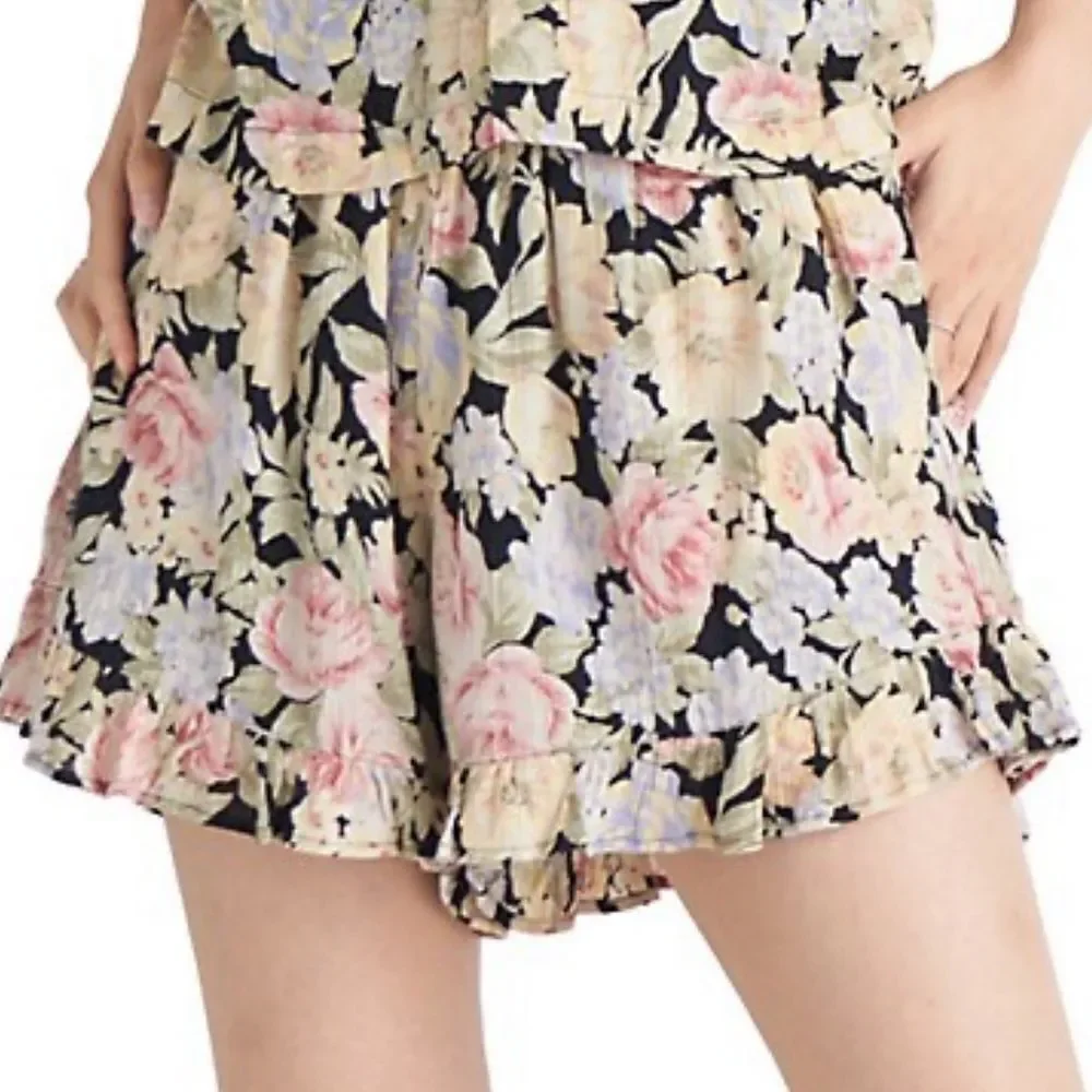 American eagle floral printed ruffle shorts